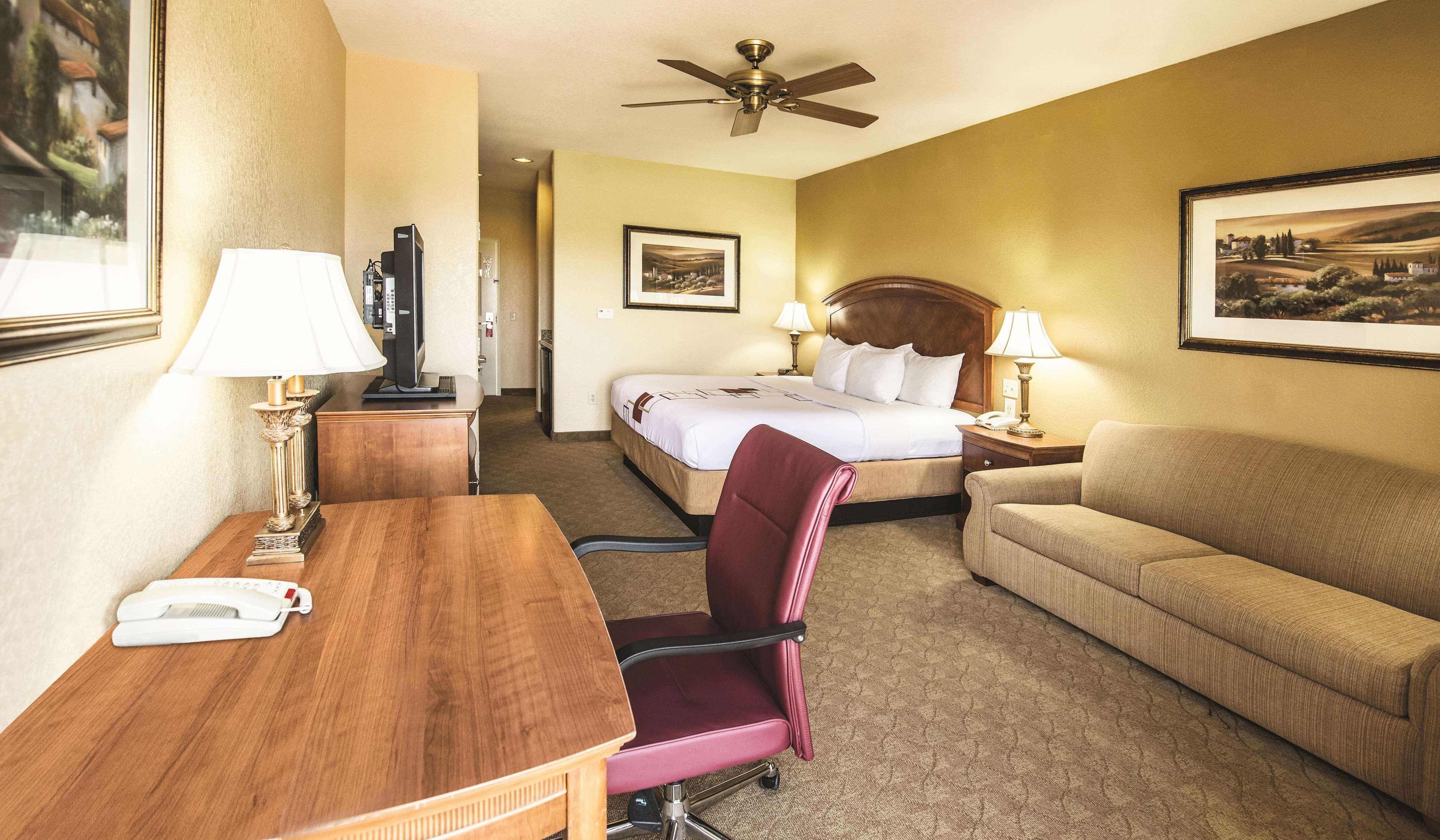 La Quinta By Wyndham Marble Falls Esterno foto