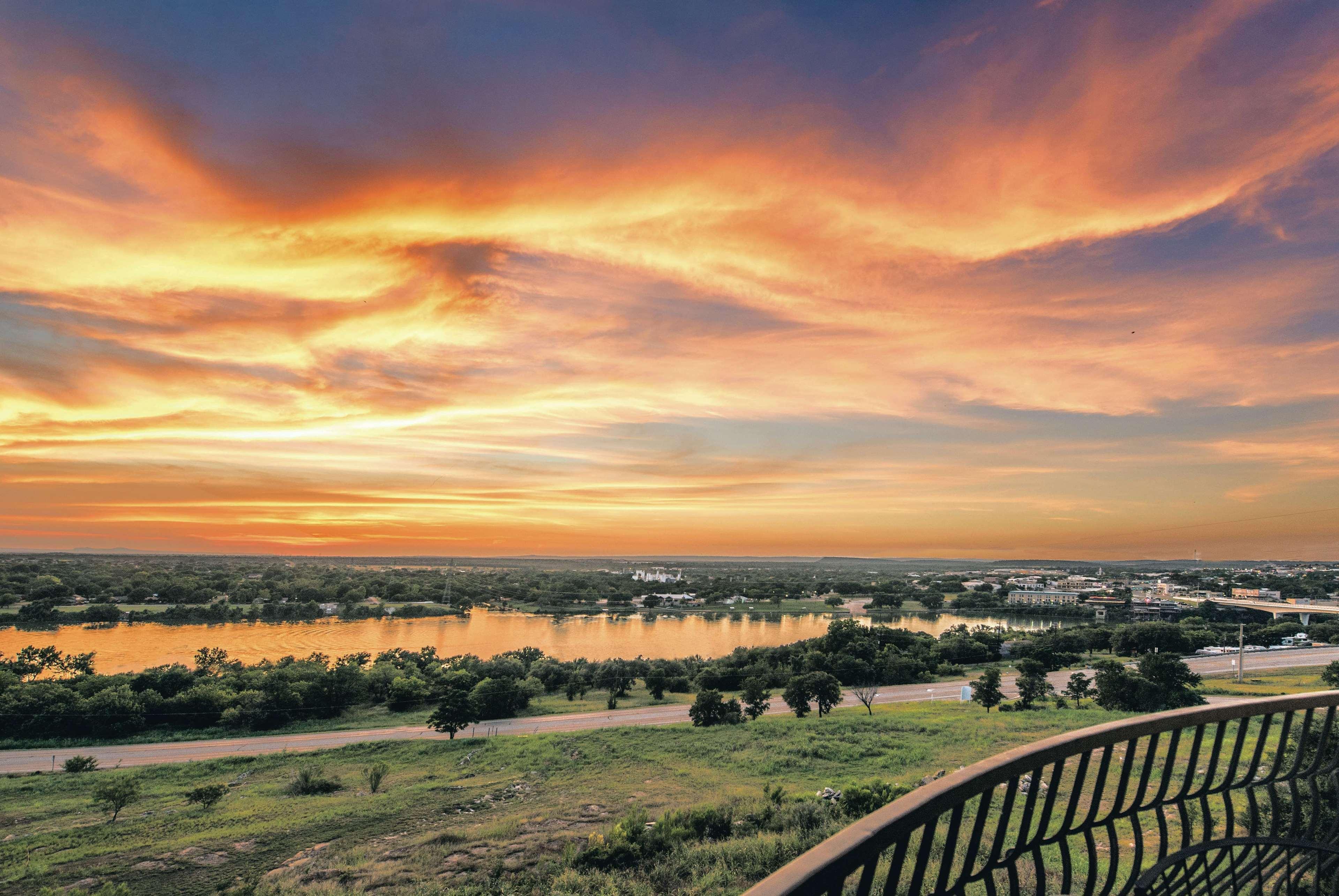 La Quinta By Wyndham Marble Falls Esterno foto