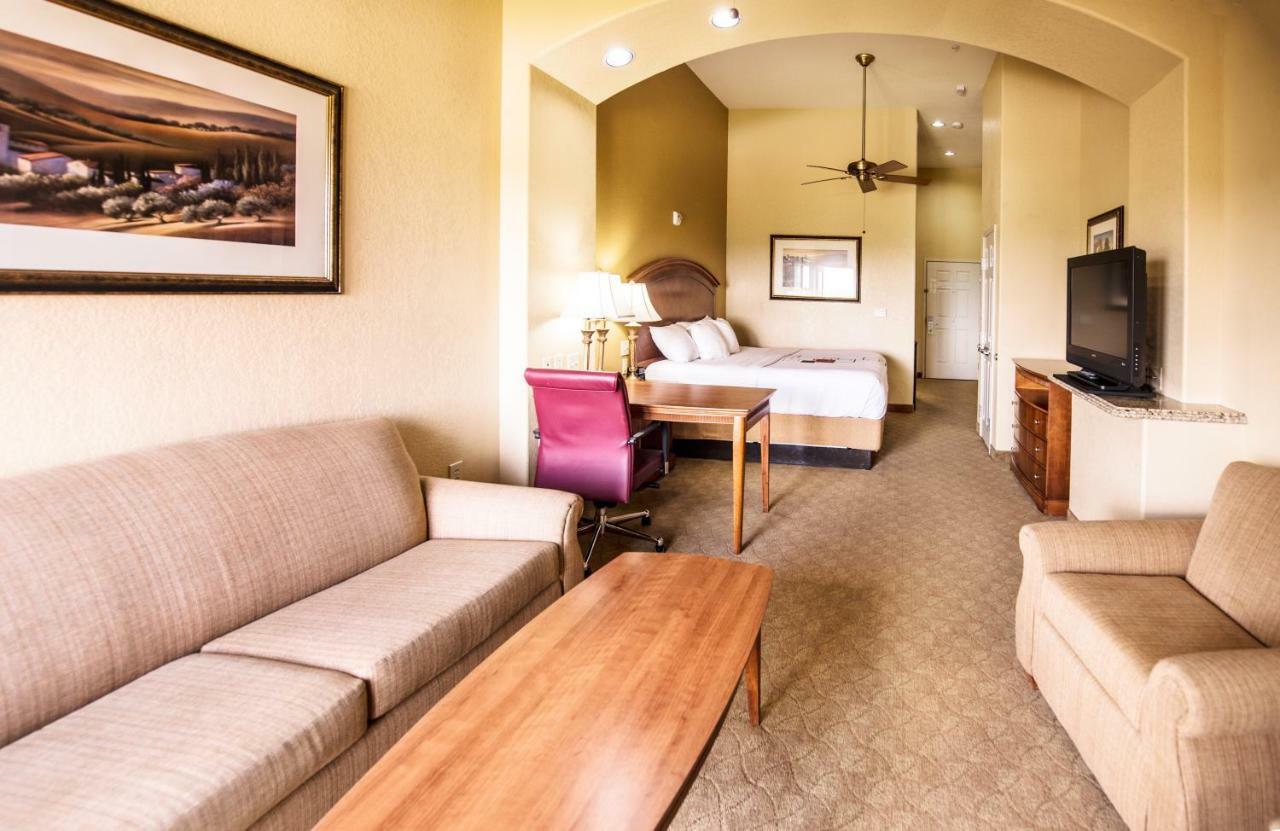 La Quinta By Wyndham Marble Falls Esterno foto